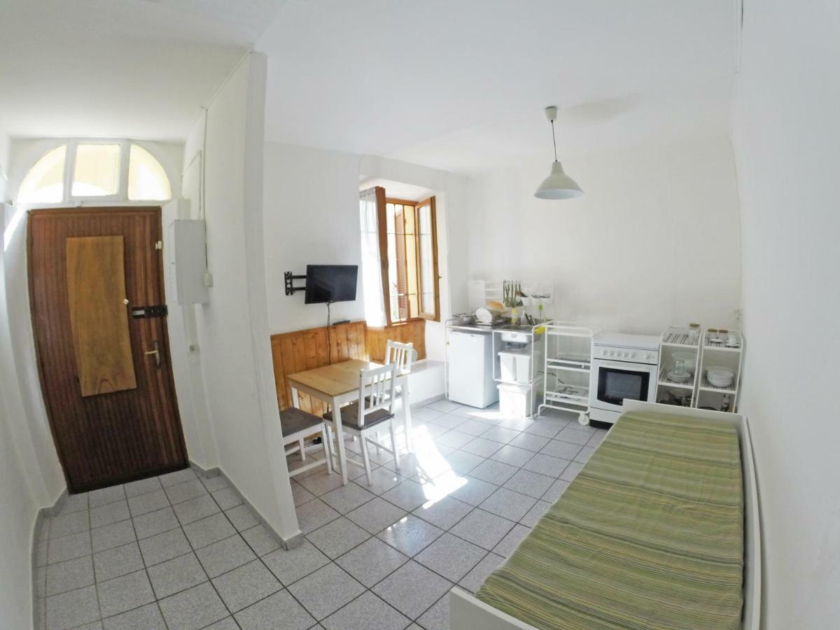 Apartment La Bigatera Castelveccana Buitenkant foto